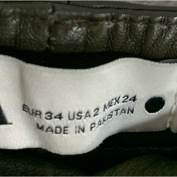 Zara Faux Leather High Waist Straight Leg Pants Size 2 - Picture 7 of 8